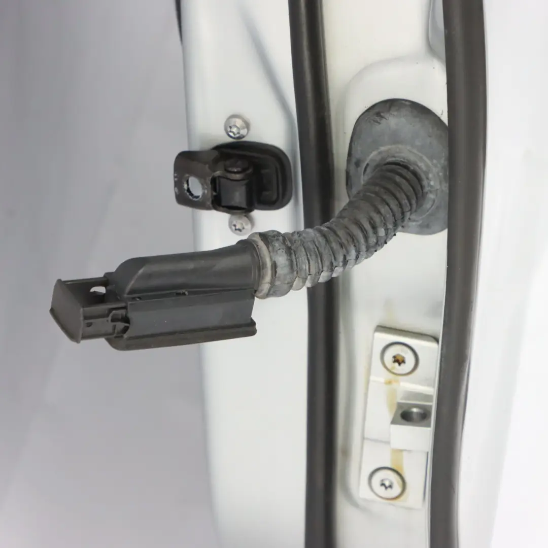 BMW X5 F15 Door Rear Left N/S Glacier Silver Metallic - A83 - SKU 7386739-GSB - Part number 7386739