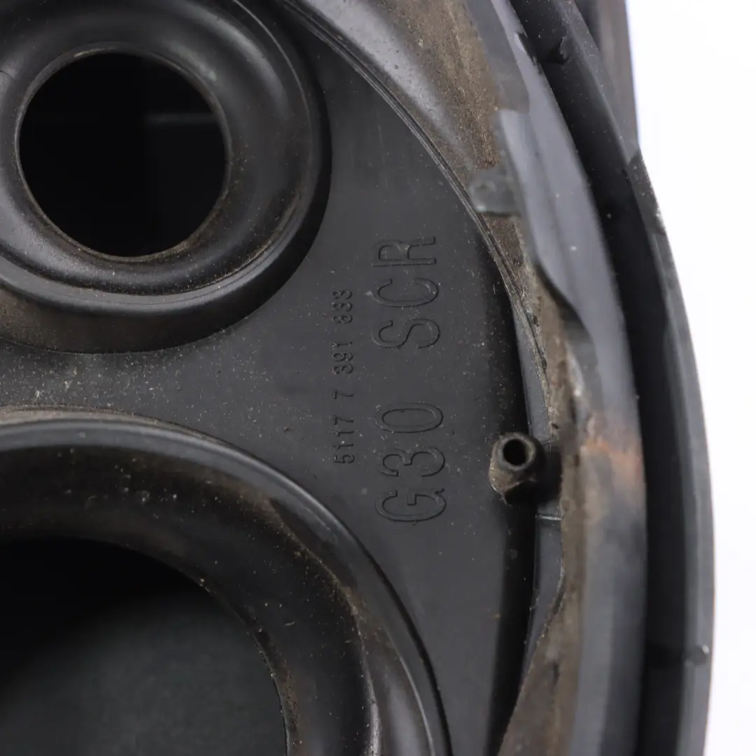 BMW G30 Base dello sportello di rifornimento del carburante Vaso - SKU 7391833-1 - Numero di parte 7391833