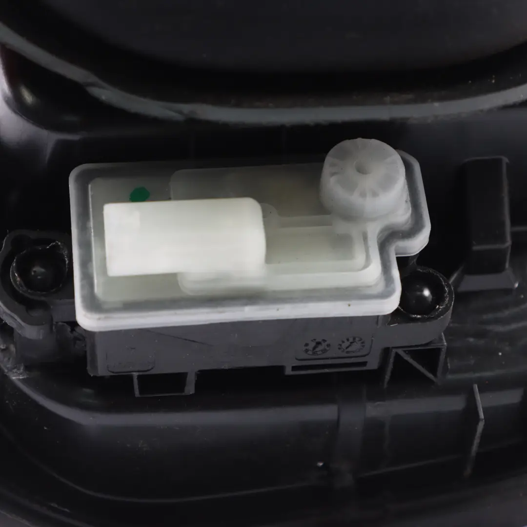 Filler Cover BMW G30 Fuel Filler Flap Base Carrier Pot to Fuel with Part number 7391833 Fuel Filler Cover BMW G30 Fuel Filler Flap Base Carrier Pot - SKU 7391833-1 - Part number 7391833