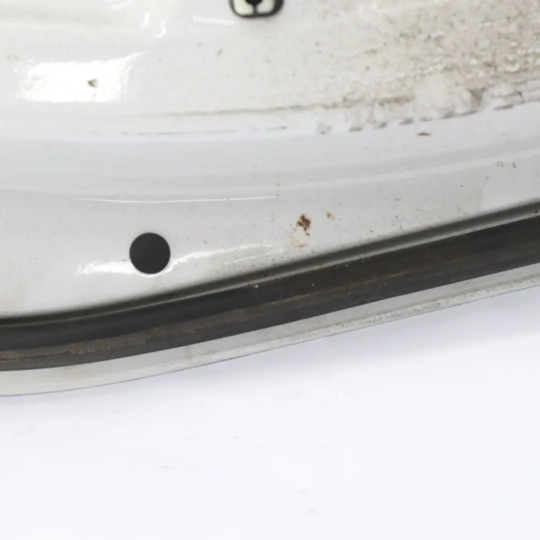 Arrière Gauche Mineralweiss - A96 pour BMW F46 Gran Tourer Porte à propos du numéro de pièce 7392325 BMW F46 Gran Tourer Porte Arrière Gauche Mineralweiss - A96 - SKU 7392325-MW1 - Numéro de pièce 7392325