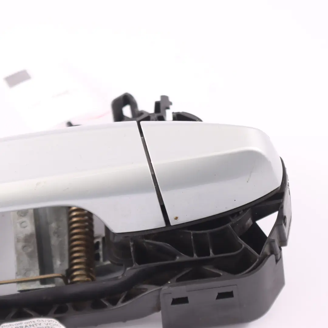 Maniglia BMW F15 F45 F48 anteriore posteriore destra Argento Ghiacciato A83 per con numero di parte 7396306 Maniglia BMW F15 F45 F48 anteriore posteriore destra Argento Ghiacciato A83 - SKU 7396306-GSB - Numero di parte 7396306
