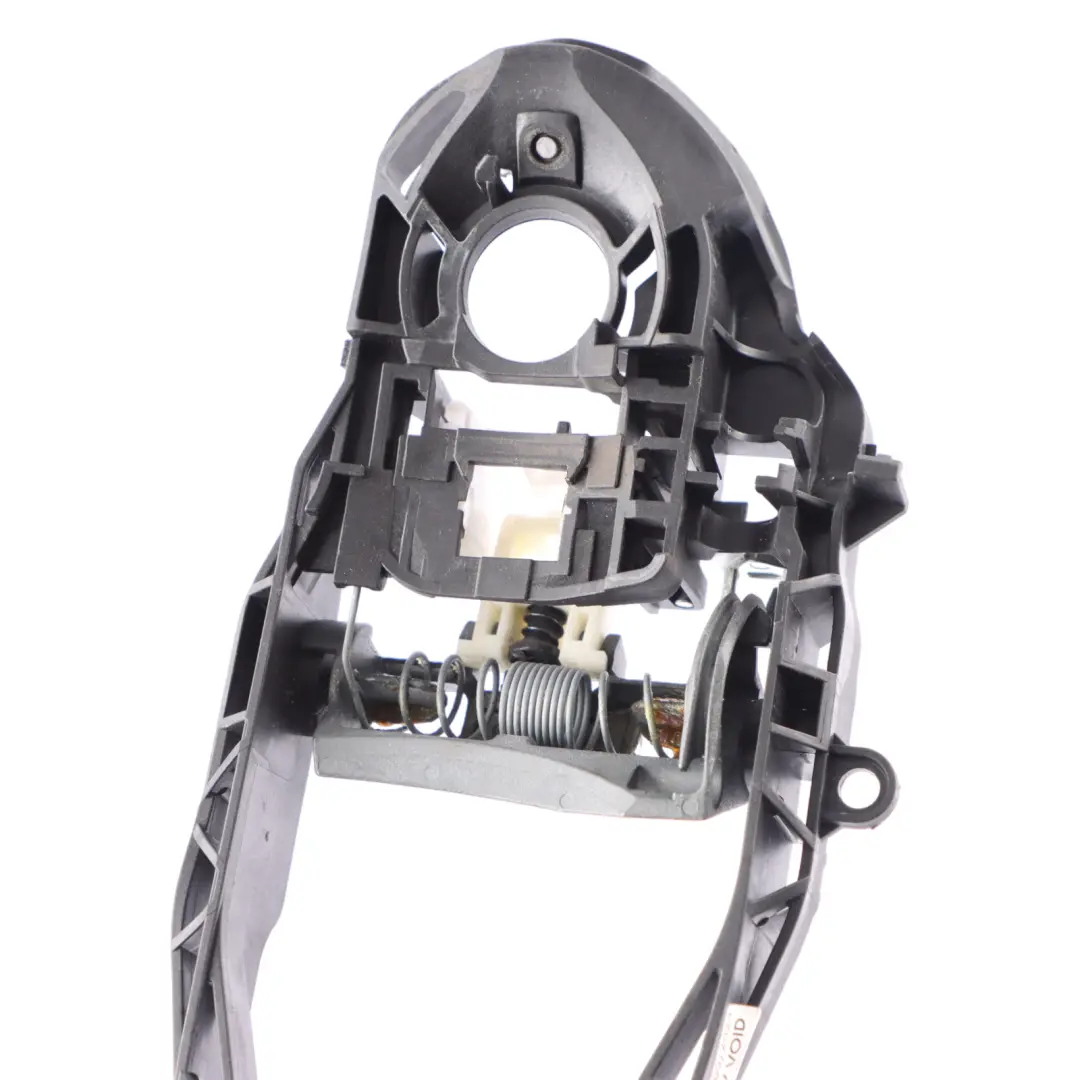 Manija Soporte Puerta Delantera Trasera Izquierda para BMW G30 X5 G05 con número de pieza 7401205 BMW G30 X5 G05 Manija Soporte Puerta Delantera Trasera Izquierda - SKU 7401205 - Número de pieza 7401205