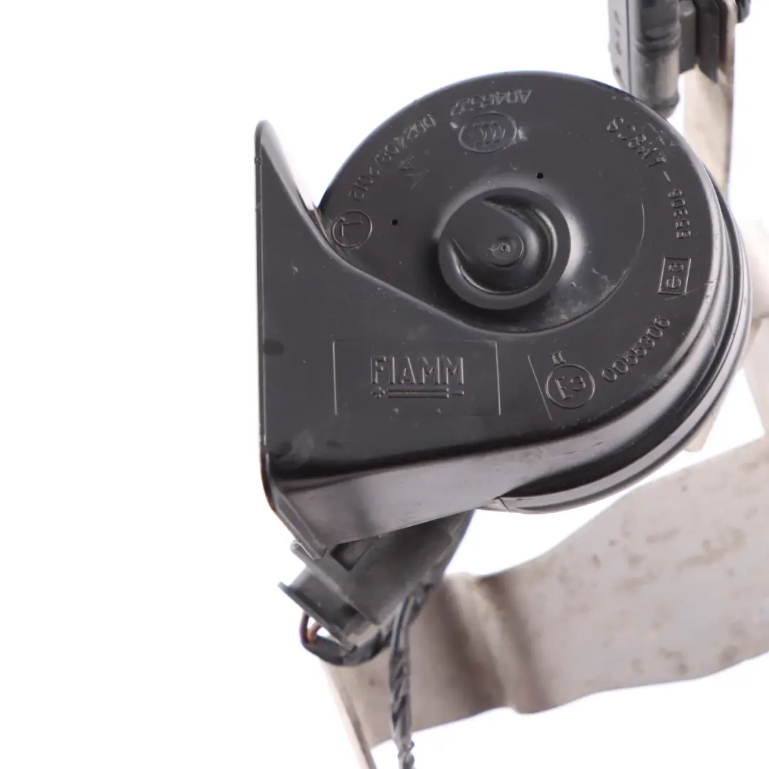 High Low Tone Horn Signal Siren Fanfare 7337292 pour Mini F55 F56 F57 à propos du numéro de pièce 7401573 Mini F55 F56 F57 High Low Tone Horn Signal Siren Fanfare 7337292 - SKU 7401573-2 - Numéro de pièce 7401573