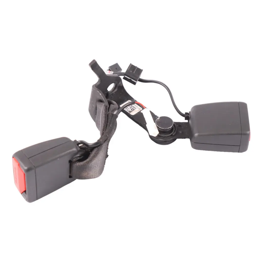 Zatrzask Klamry Tylnego Pasa Bezpieczeństwa Prawy do BMW G20 G21 o numerze 7442030 BMW G20 G21 Zatrzask Klamry Tylnego Pasa Bezpieczeństwa Prawy - SKU 7442030 - Numer Części 7442030