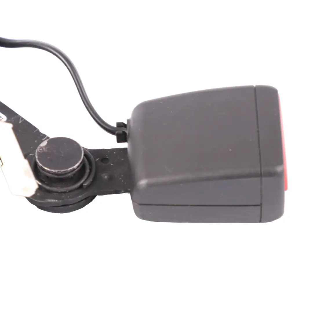 Serrure de ceinture de sécurité BMW G20 G21 Arrière droite pour à propos du numéro de pièce 7442030 Serrure de ceinture de sécurité BMW G20 G21 Arrière droite - SKU 7442030 - Numéro de pièce 7442030