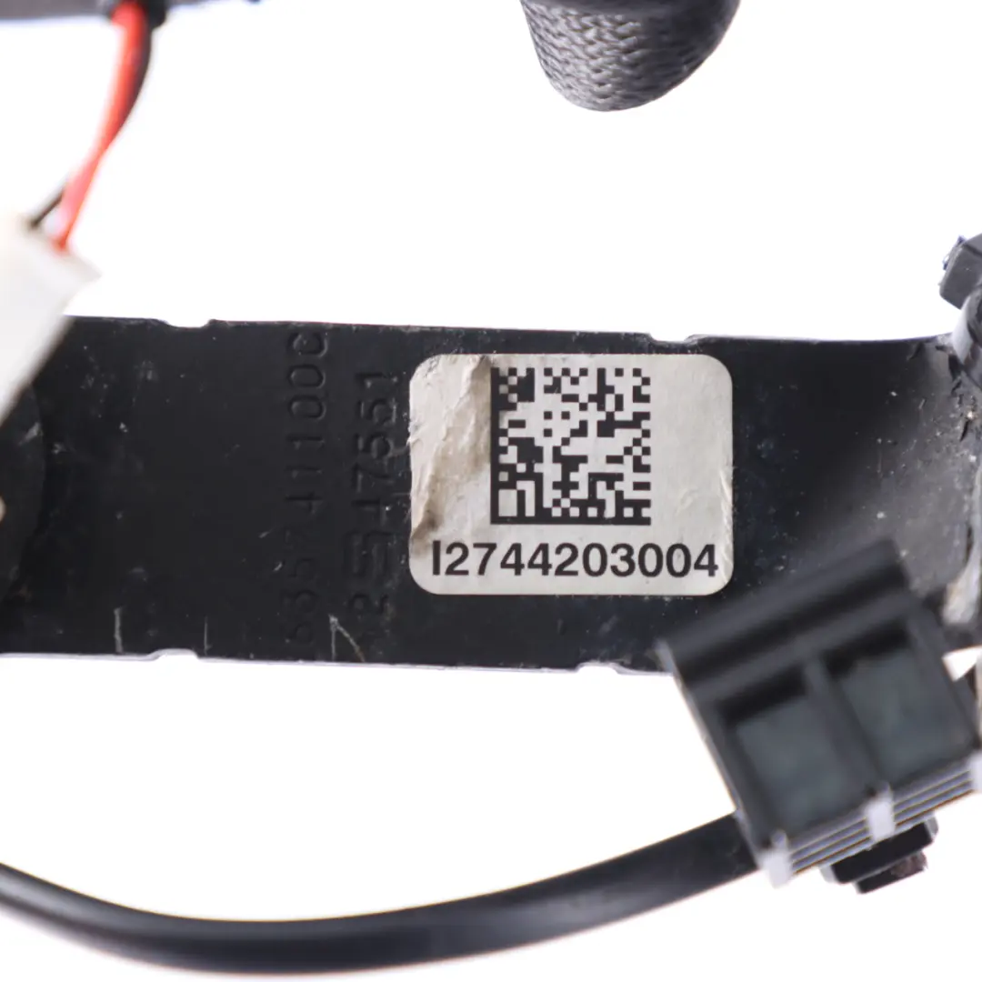 Cerradura hebilla cinturón seguridad trasero BMW G20 G21 derecha para con número de pieza 7442030 Cerradura hebilla cinturón seguridad trasero BMW G20 G21 derecha - SKU 7442030 - Número de pieza 7442030