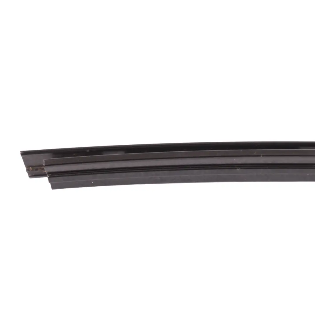  Garniture Fenêtre BMW G20 Barre guidage gauche de la vitre porte arrière - SKU 7465141 - Numéro de pièce 7465141