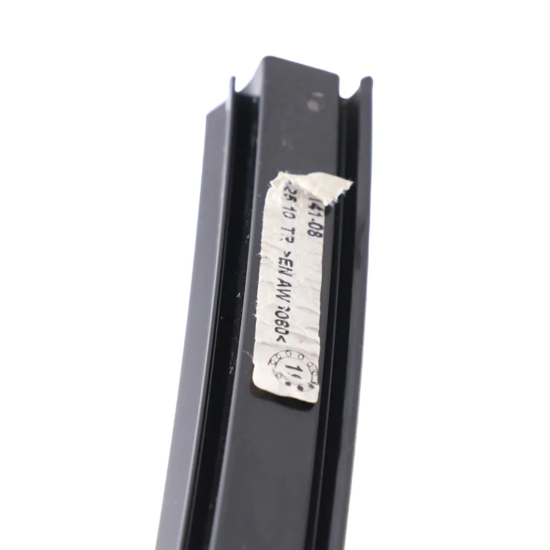 Fenster Verkleidung BMW G20 Hinter Tür Links Führungsschiene Teiler für mit Teilenummer 7465141 Fenster Verkleidung BMW G20 Hinter Tür Links Führungsschiene Teiler - SKU 7465141 - Teilenummer 7465141