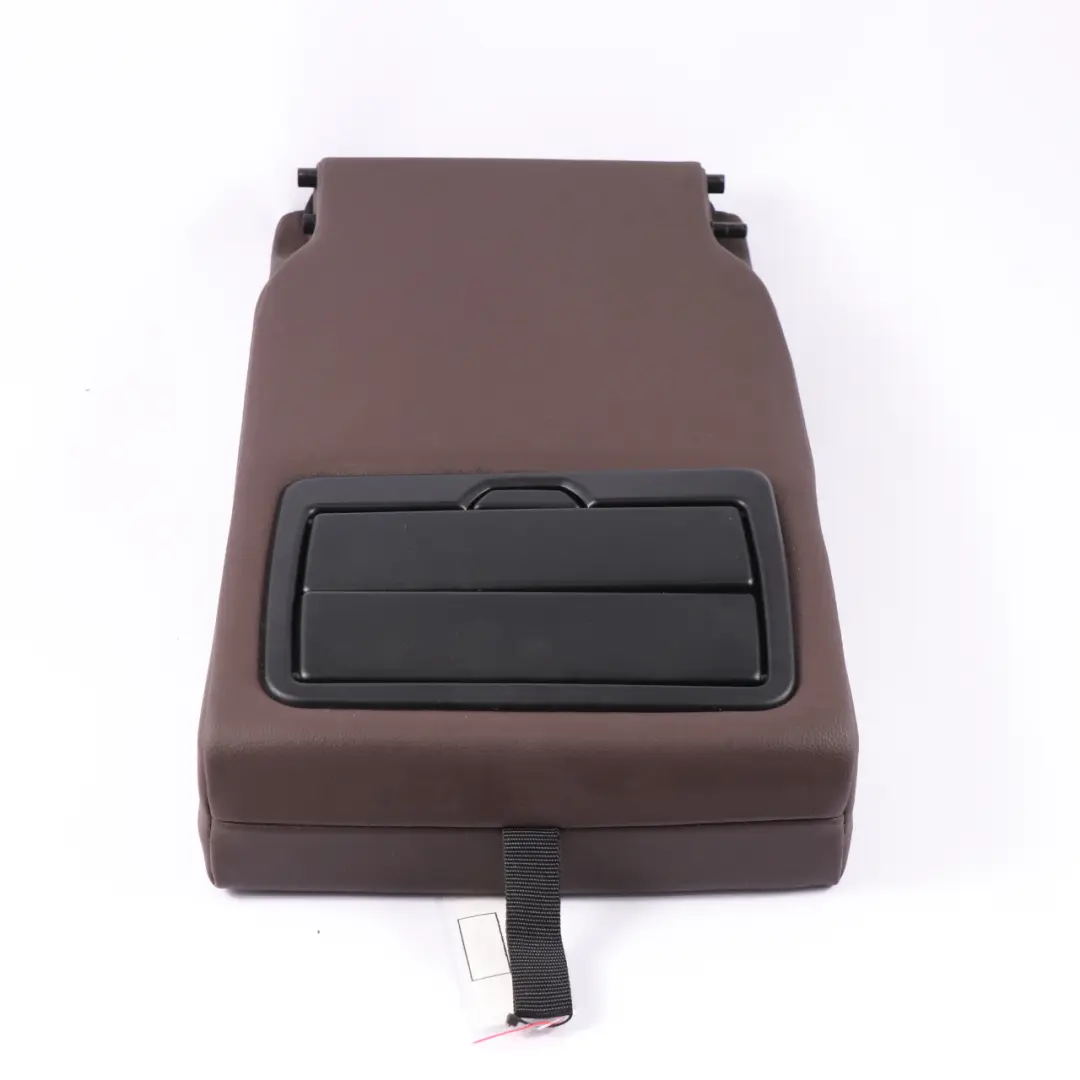 Accoudoir de la banquette arrière Panneau de garniture en cuir Mokka pour BMW G20 à propos du numéro de pièce 7469797 BMW G20 Accoudoir de la banquette arrière Panneau de garniture en cuir Mokka - SKU 7469797 - Numéro de pièce 7469797