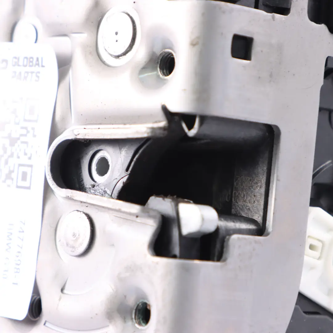 Door Lock BMW F93 G16 G11 G12 LCI G30 G31 Rear Door Right Lock to with Part number 7477698 Door Lock BMW F93 G16 G11 G12 LCI G30 G31 Rear Door Right Lock - SKU 7477698-1 - Part number 7477698