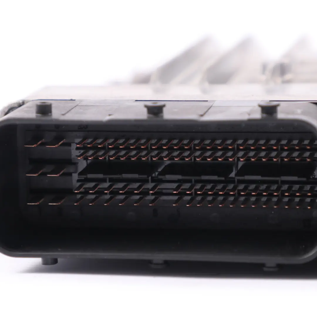 N52 258HP Komputer Silnika ECU DME do BMW E60 E63 E64 530i 630i o numerze 7546990 BMW E60 E63 E64 530i 630i N52 258HP Komputer Silnika ECU DME - SKU 7546990-3 - Numer Części 7546990