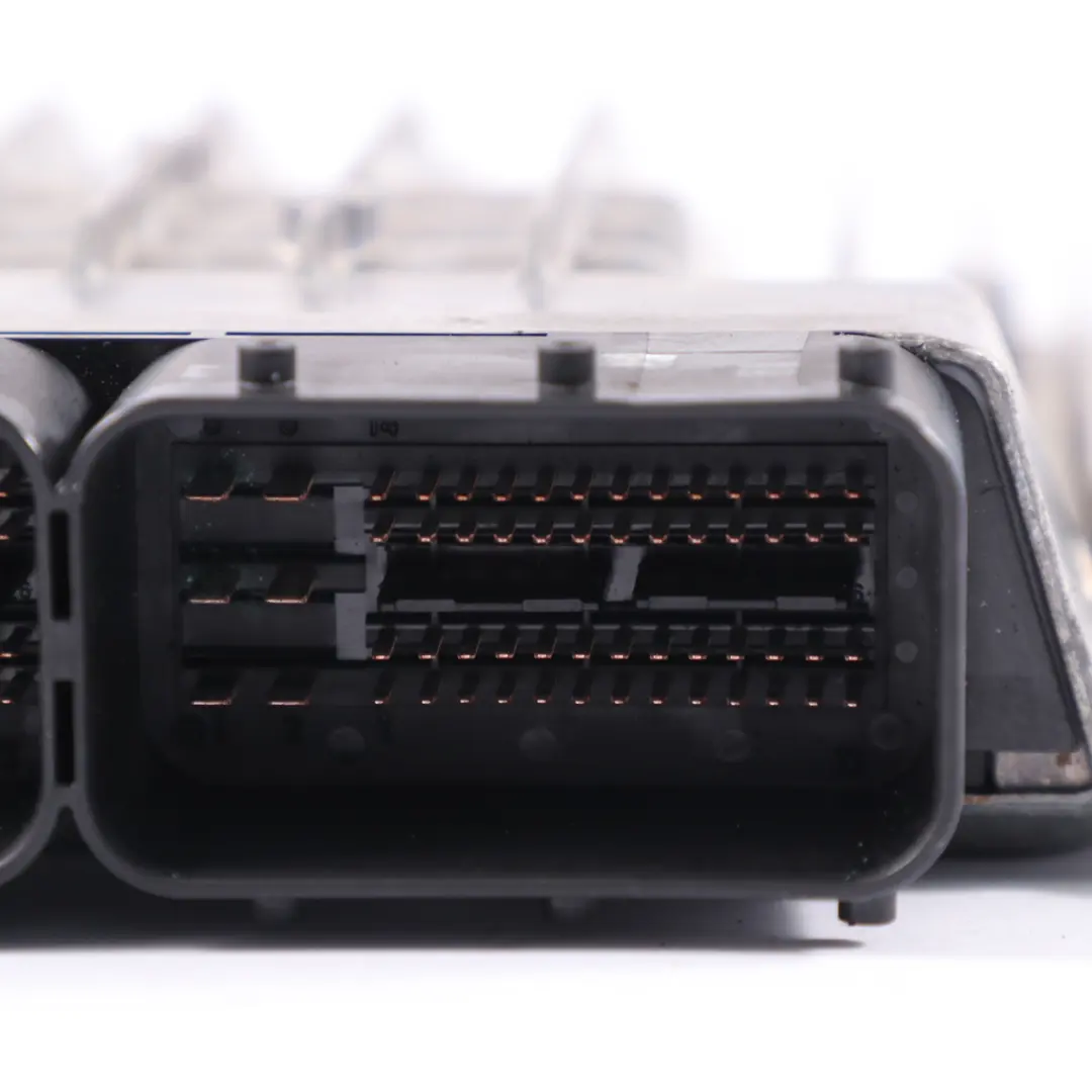 N52 258HP Module de contrôle du moteur ECU DME pour BMW E60 E63 E64 530i 630i à propos du numéro de pièce 7546990 BMW E60 E63 E64 530i 630i N52 258HP Module de contrôle du moteur ECU DME - SKU 7546990-3 - Numéro de pièce 7546990