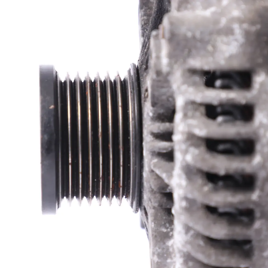 N43 Alternator 170A Denso do BMW E81 E87 LCI E90 E91 Benzyna o numerze 7550468 BMW E81 E87 LCI E90 E91 Benzyna N43 Alternator 170A Denso - SKU 7550468-3 - Numer Części 7550468