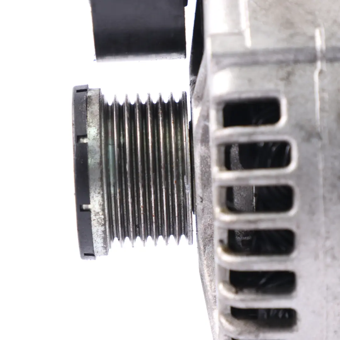 Licht maschine Benziner 180A für BMW E60 E61 E81 E87 LCI E90 E91 E92 E93 mit Teilenummer 7550469 BMW E60 E61 E81 E87 LCI E90 E91 E92 E93 Licht maschine Benziner 180A - SKU 7550469-3 - Teilenummer 7550469