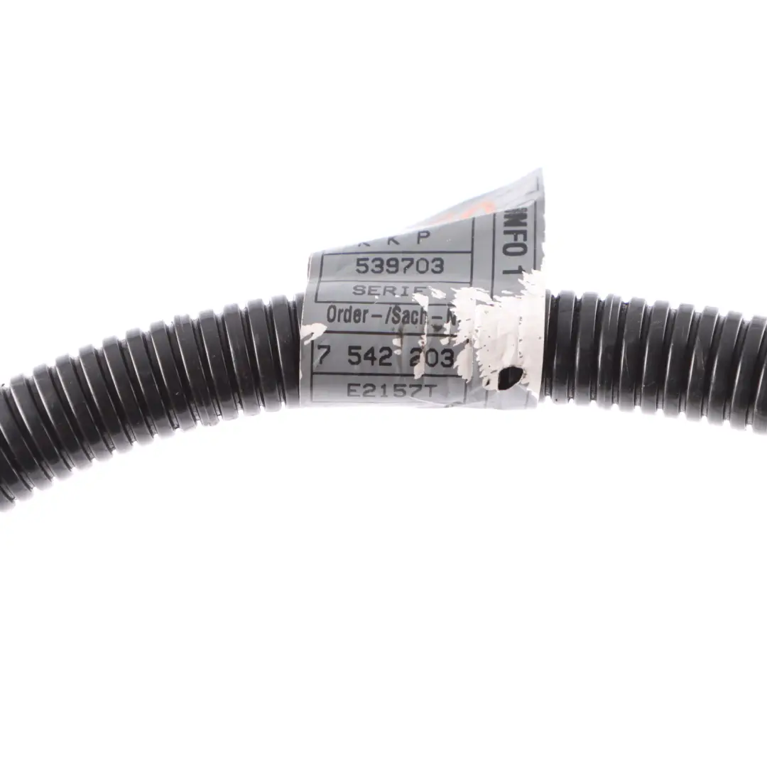 Positive Cable BMW E60 E61 Battery Starter Alternator Plus 7552204 to with Part number 7552203 Positive Cable BMW E60 E61 Battery Starter Alternator Plus 7552204 - SKU 7552203 - Part number 7552203