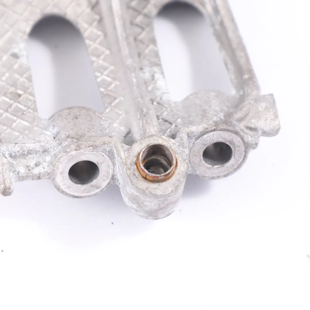 N55 F80 M3 Supporto Compressore A/C Pompa Aria Condizionata per BMW F30 con numero di parte 7585167 BMW F30 N55 F80 M3 Supporto Compressore A/C Pompa Aria Condizionata - SKU 7585167-2 - Numero di parte 7585167