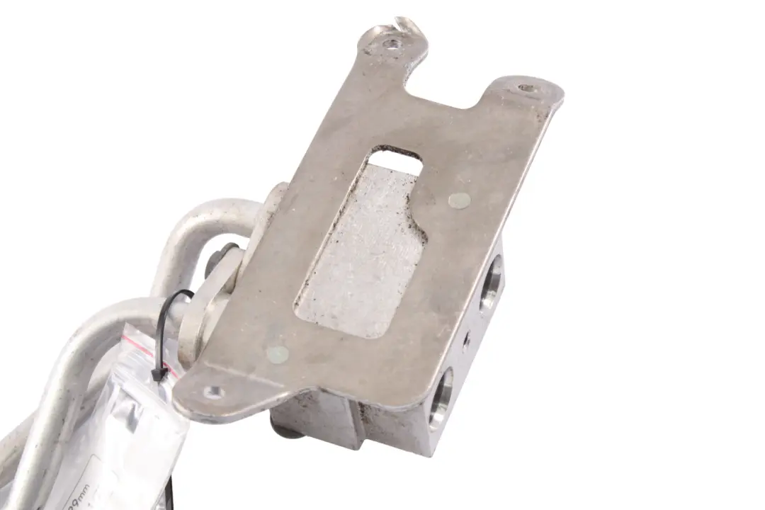 BMW F80 M3 F82 F83 M4 LCI Transmisión Enfriador de Aceite Tubo de flujo - SKU 7592723-4 - Número de pieza 7592723