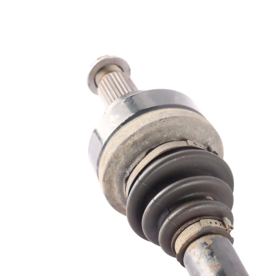 BMW F20 F30 Arbre transmission essence Arbre sortie droit M135i M140i - SKU 7597686 - Numéro de pièce 7597686