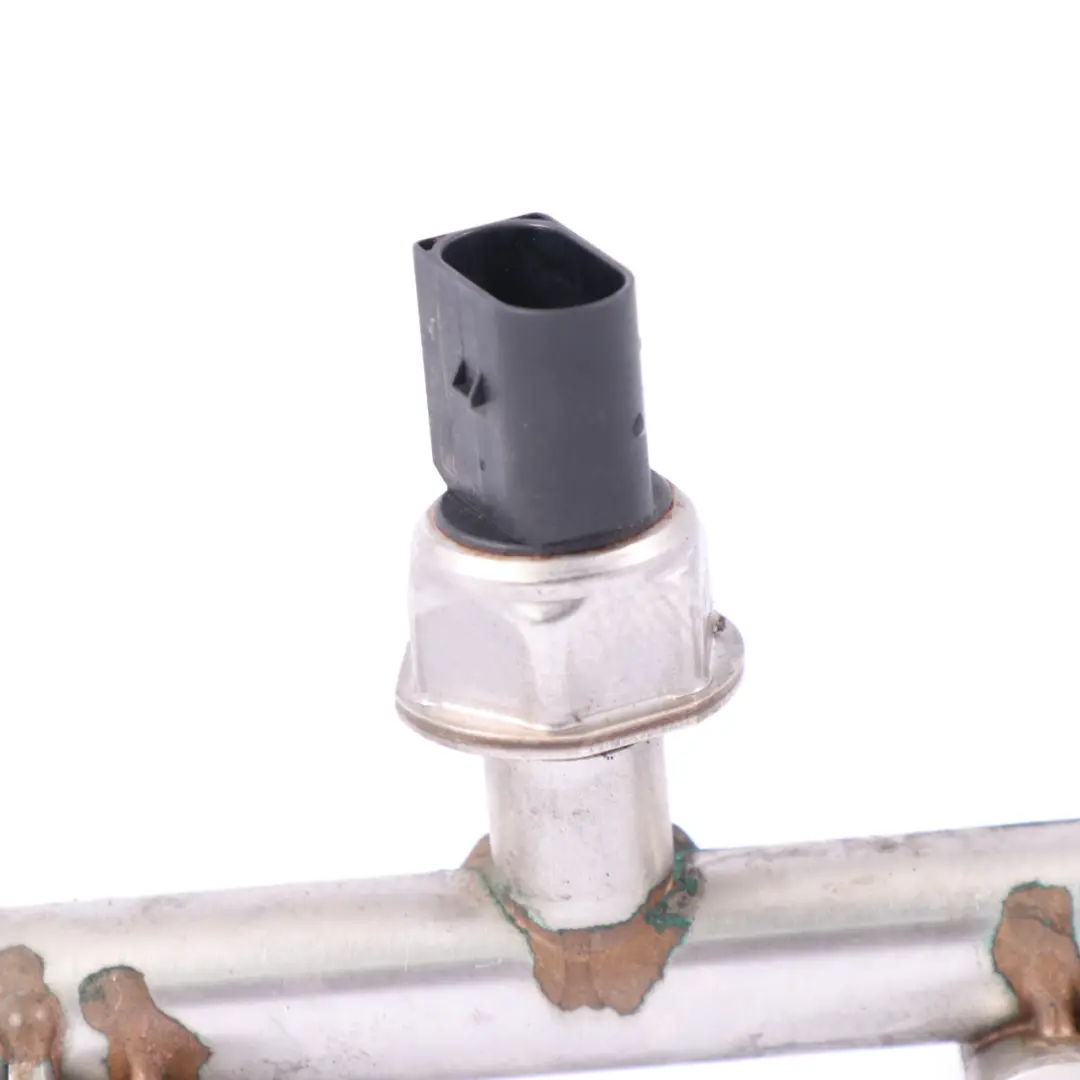 Tubo Iniezione Fuel Rail N18 per Mini Cooper S JCW R55 R56 R57 LCI con numero di parte 7630645 Mini Cooper S JCW R55 R56 R57 LCI Tubo Iniezione Fuel Rail N18 - SKU 7630645-1 - Numero di parte 7630645