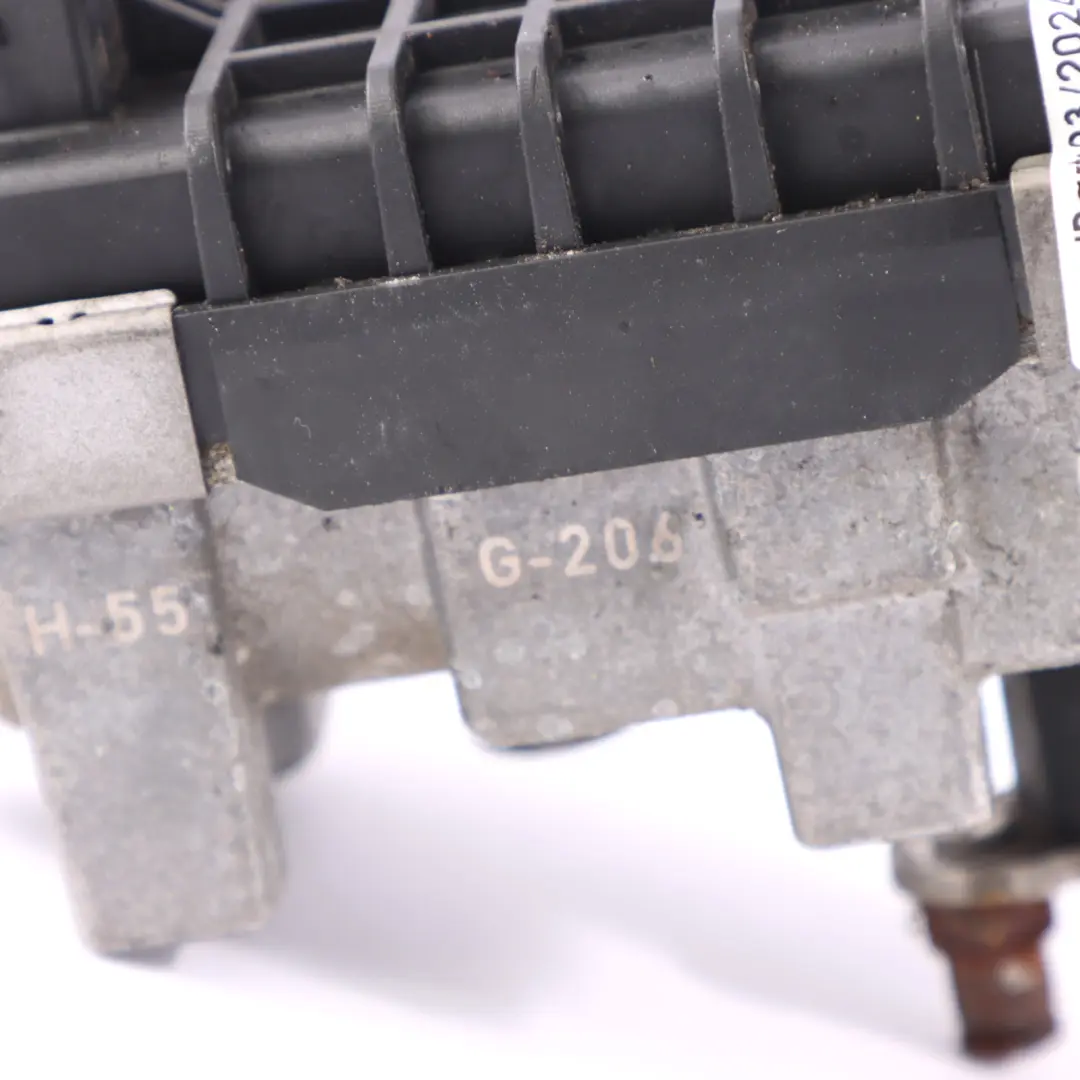 BMW E87 M47N2 Attuatore del caricatore turbo Garrett 6NW008412 712120 - SKU 7792413-2 - Numero di parte 7792413