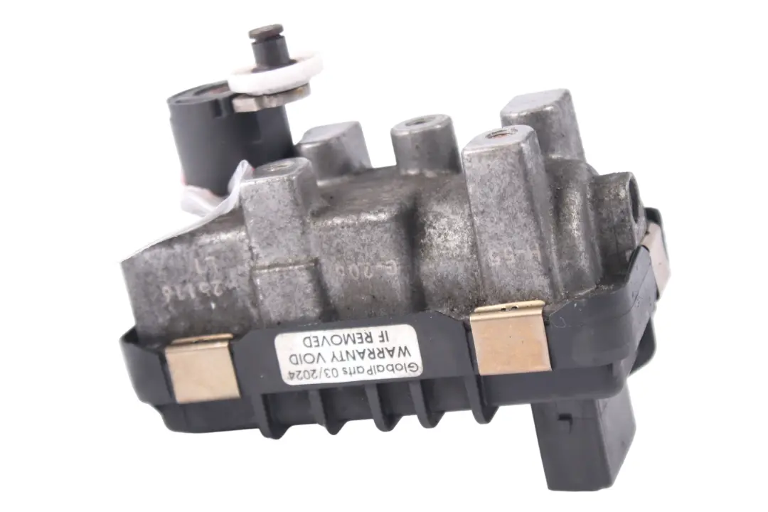 BMW E87 M47N2 Actionneur de turbocompresseur Garret 6NW008412 712120 - SKU 7792413-3 - Numéro de pièce 7792413
