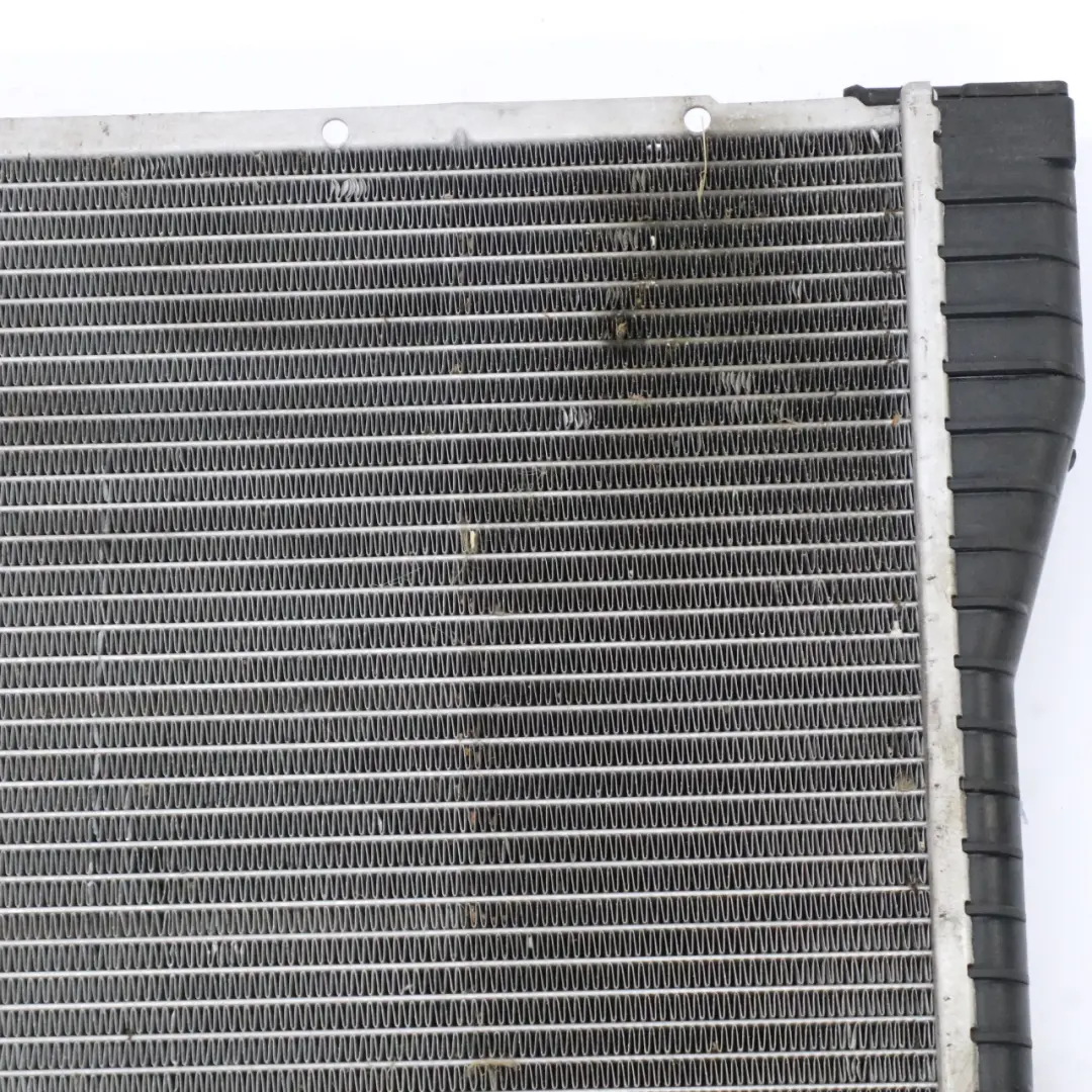 Cooling Coolant Water Radiator to BMW E60 E61 E63 E64 LCI Diesel Engine with Part number 7795878 BMW E60 E61 E63 E64 LCI Diesel Engine Cooling Coolant Water Radiator - SKU 7795878-2 - Part number 7795878