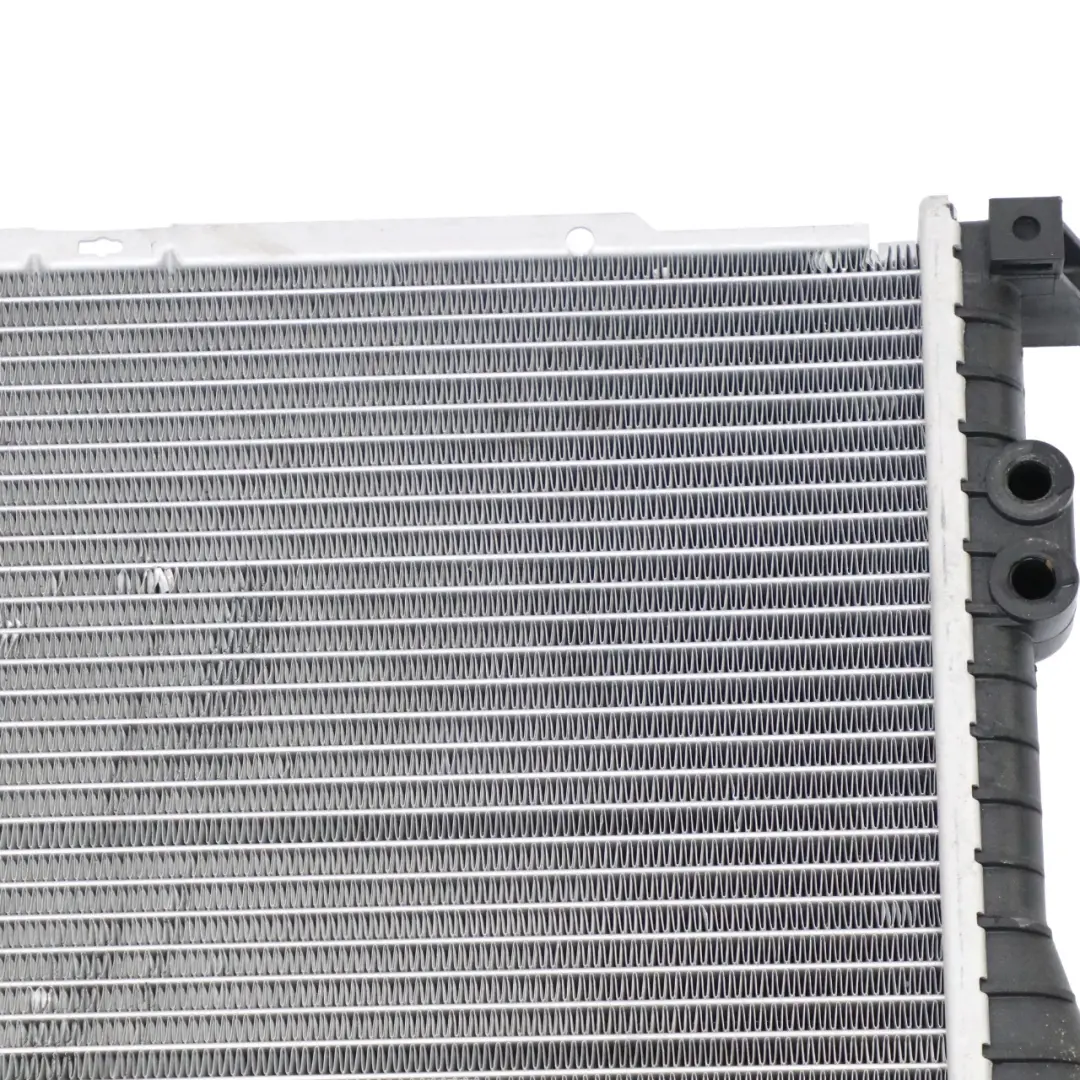 Moteur Diesel Refroidissement Eau Radiateur BMW E60 E61 E63 E64 LCI - SKU 7795878-2 - Numéro de pièce 7795878