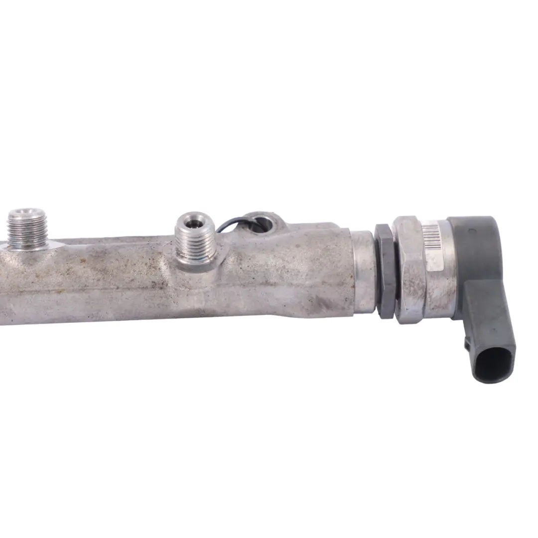  Rail carburant BMW E60 E90 E91 E83 E70 M57N2 carburant haute pression - SKU 7805727-2 - Numéro de pièce 7805727