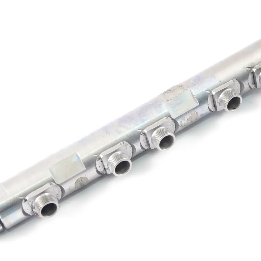 Rail d'injection de carburant BMW X1 F84 F30 F31 Capteur de pression pour à propos du numéro de pièce 7809128 Rail d'injection de carburant BMW X1 F84 F30 F31 Capteur de pression - SKU 7809128-1 - Numéro de pièce 7809128