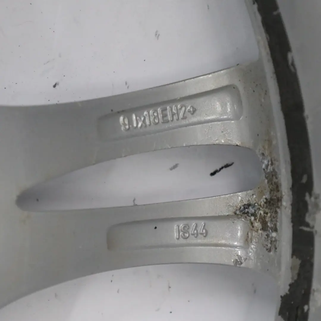 Alloy Rim M Double Spoke 350 9J 18" ET:44 to BMW F10 F11 F12 Silver Wheel with Part number 7842651 BMW F10 F11 F12 Silver Wheel Alloy Rim M Double Spoke 350 9J 18" ET:44 - SKU 7842651-1 - Part number 7842651