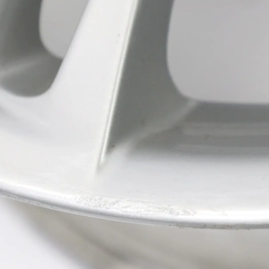 Alloy Rim M Double Spoke 350 9J 18" ET:44 to BMW F10 F11 F12 Silver Wheel with Part number 7842651 BMW F10 F11 F12 Silver Wheel Alloy Rim M Double Spoke 350 9J 18" ET:44 - SKU 7842651-2 - Part number 7842651