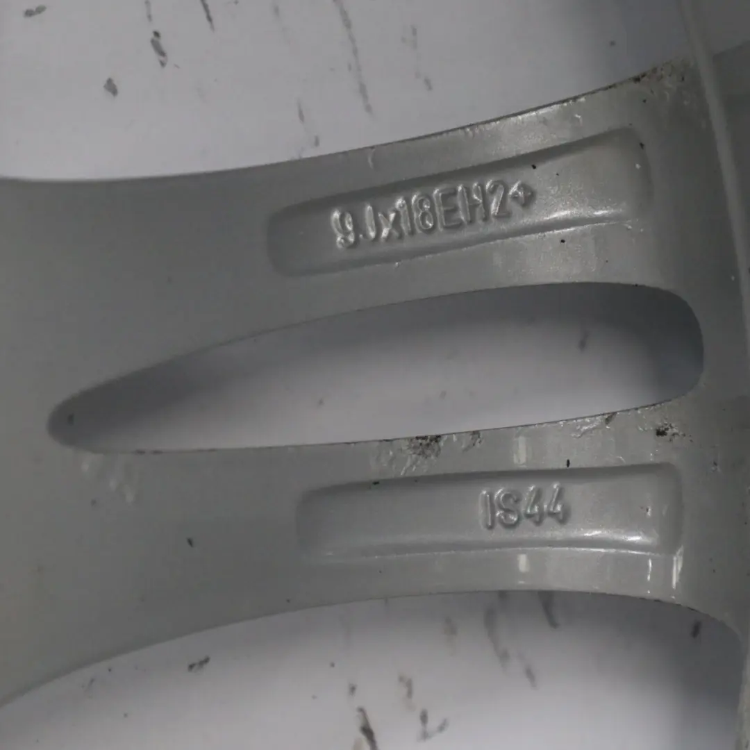Alloy Rim M Double Spoke 350 9J 18" ET:44 to BMW F10 F11 F12 Silver Wheel with Part number 7842651 BMW F10 F11 F12 Silver Wheel Alloy Rim M Double Spoke 350 9J 18" ET:44 - SKU 7842651-3 - Part number 7842651