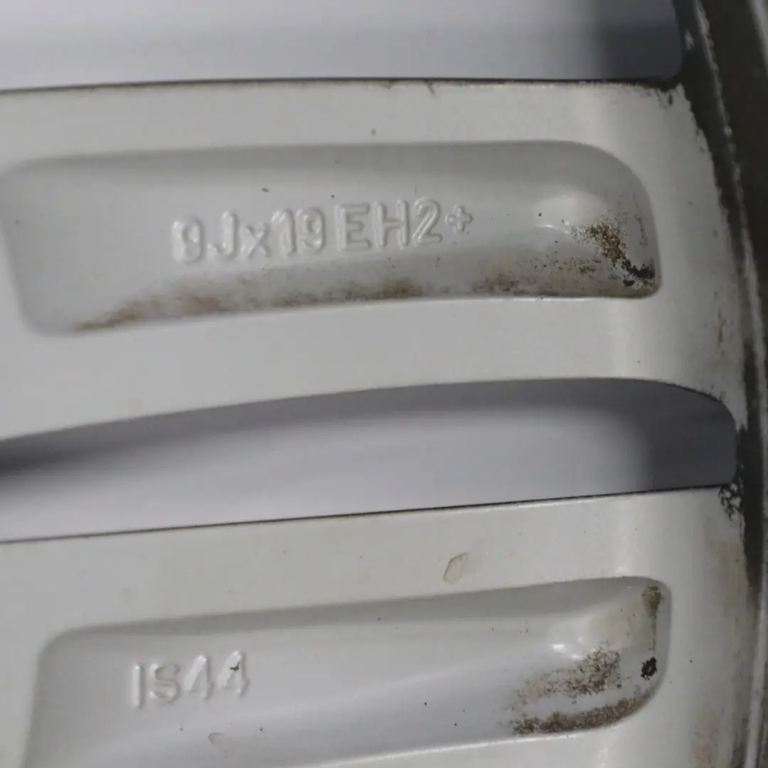 Alloy Rim M Double Spoke 351 9J 19" ET:44 to BMW F10 F12 Black Rear Wheel with Part number 7842653 BMW F10 F12 Black Rear Wheel Alloy Rim M Double Spoke 351 9J 19" ET:44 - SKU 7842653-1 - Part number 7842653