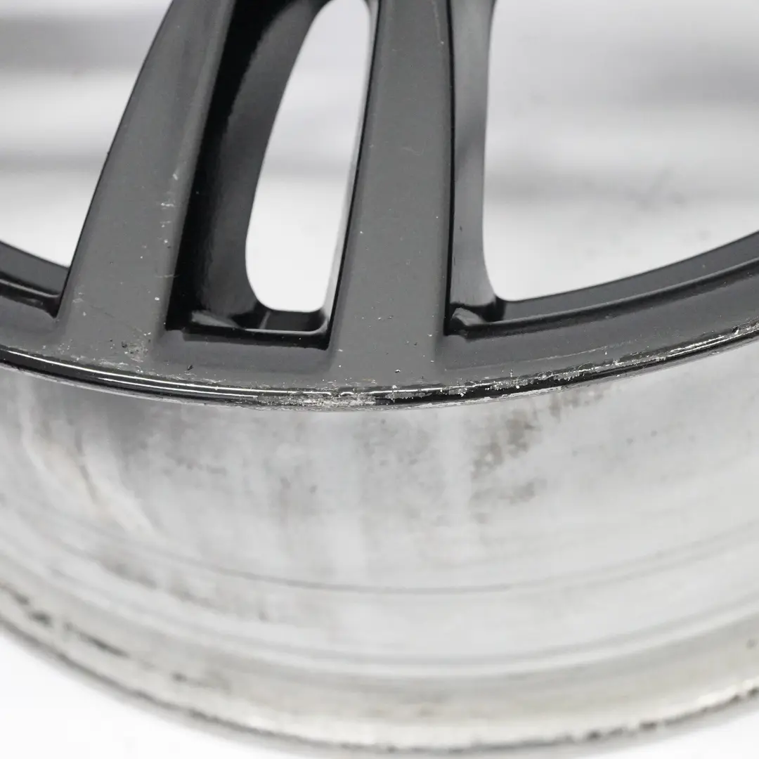 Felga Aluminiowa Tył 18" 8,5J ET:47 do BMW F30 F31 o numerze 7845881 BMW F30 F31 Felga Aluminiowa Tył 18" 8,5J ET:47 - SKU 7845881-4 - Numer Części 7845881