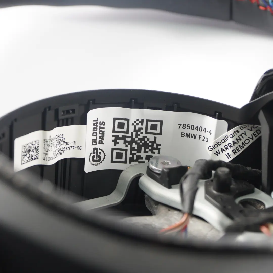 riscaldato M Sport NUOVO nero pelle Paddle Shift per Volante BMW F20 LCI F30 F32 con numero di parte 7850404 Volante BMW F20 LCI F30 F32 riscaldato M Sport NUOVO nero pelle Paddle Shift - SKU 7850404-4 - Numero di parte 7850404