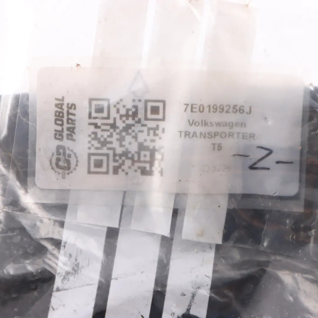 Volkswagen Transporter T5 Engine Mount Support Bracket Right O/S 7E0199256J - SKU 7E0121086J - Part number 7E0121086J