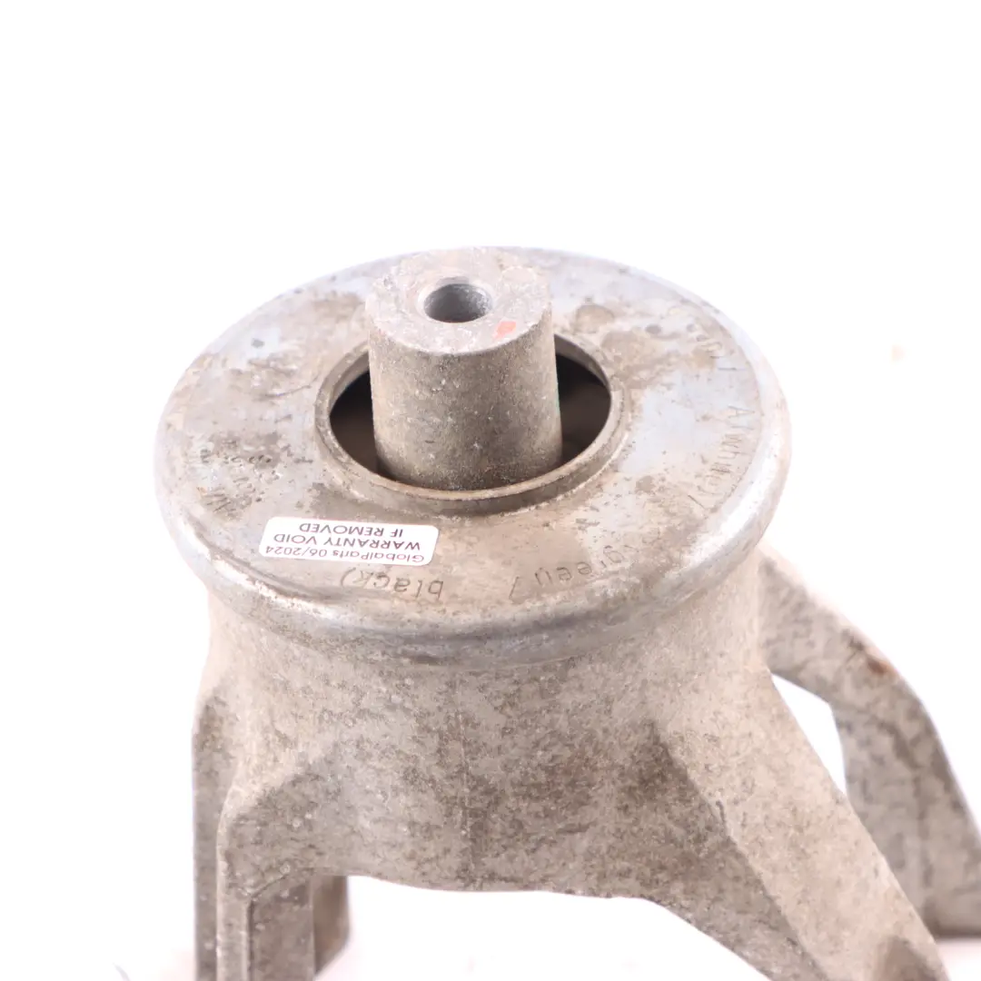 Volkswagen VW Transporter T5 Support De Fixation Arrière Du Moteur - SKU 7E0199849 - Numéro de pièce 7E0199849