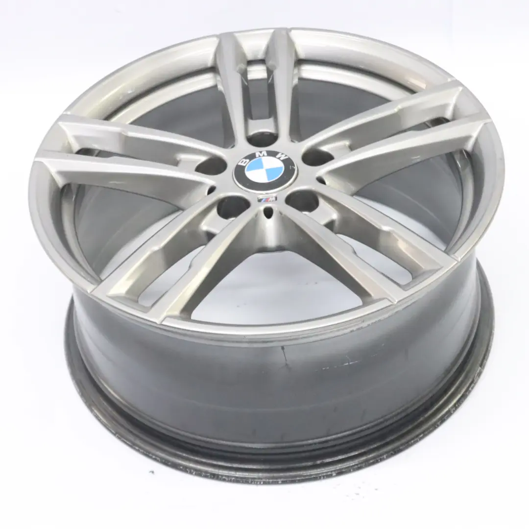 Leicht metall felge hinten 18" 8J ET:52 für BMW F20 F21 F22 mit Teilenummer 8009703 BMW F20 F21 F22 Leicht metall felge hinten 18" 8J ET:52 - SKU 8009703-1 - Teilenummer 8009703
