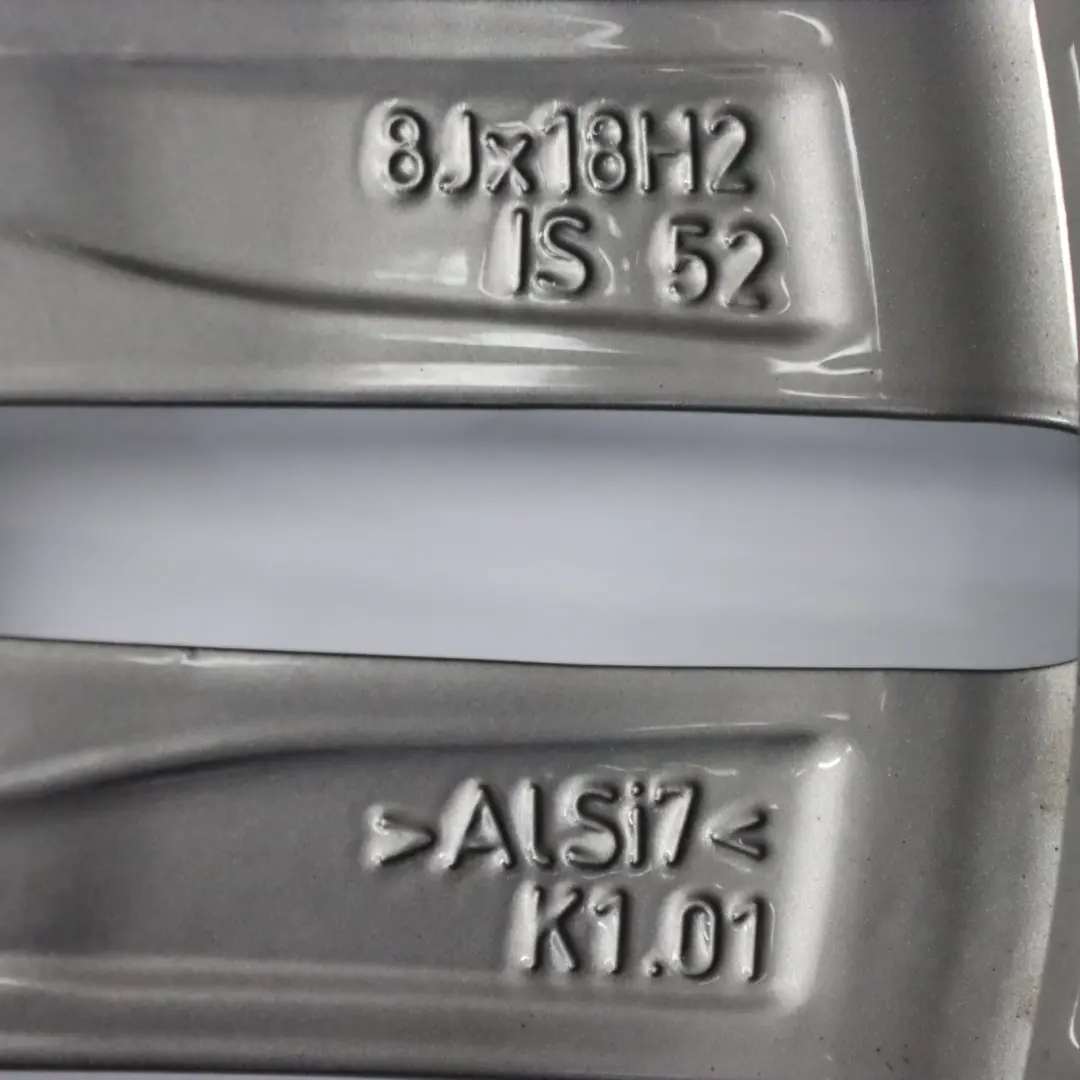 Leicht metall felge hinten 18" 8J ET:52 für BMW F20 F21 F22 mit Teilenummer 8009703 BMW F20 F21 F22 Leicht metall felge hinten 18" 8J ET:52 - SKU 8009703-1 - Teilenummer 8009703