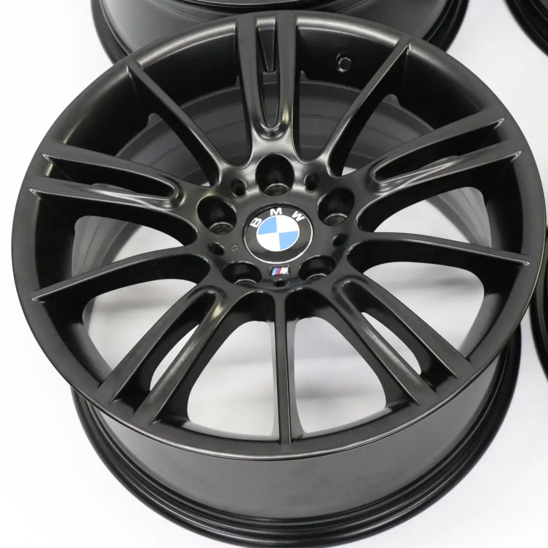 Komplett satz 4x Schwarz Felge 18" M Spider Speiche 193 für BMW E90 E91 E92 E93 mit Teilenummer 8036933/8036934 BMW E90 E91 E92 E93 Komplett satz 4x Schwarz Felge 18" M Spider Speiche 193 - SKU 8036933/8036934-3 - Teilenummer 8036933/8036934
