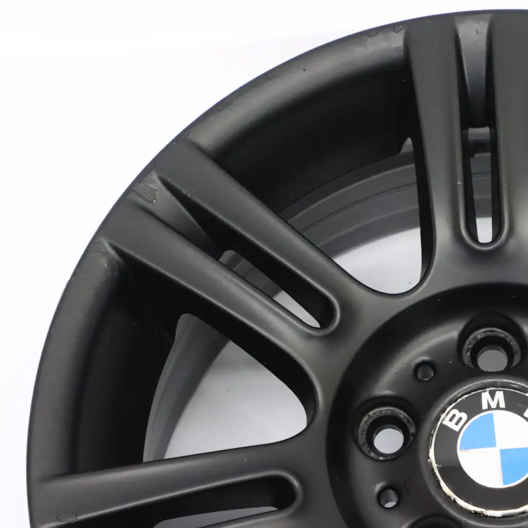 Cerchio in lega nero M doppie razze 194 17" ET:34 8J per BMW E90 E91 E92 con numero di parte 8036935 BMW E90 E91 E92 Cerchio in lega nero M doppie razze 194 17" ET:34 8J - SKU 8036935-7 - Numero di parte 8036935