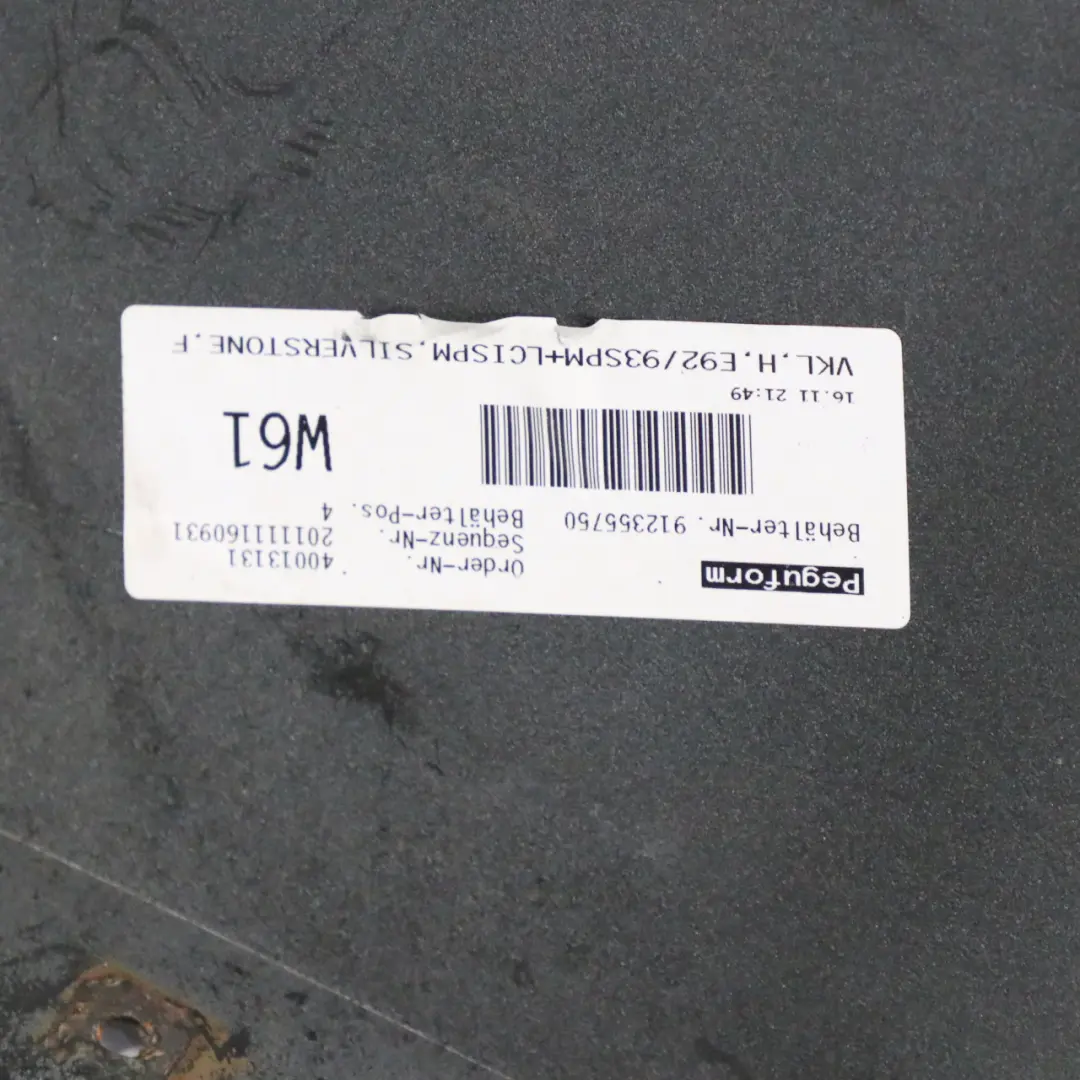 Zderzak Tylny M-Pakiet Silverstone II Srebrny Metalik - A29 do BMW E92 E93 o numerze 8044934 BMW E92 E93 Zderzak Tylny M-Pakiet Silverstone II Srebrny Metalik - A29 - SKU 8044934-SIL - Numer Części 8044934