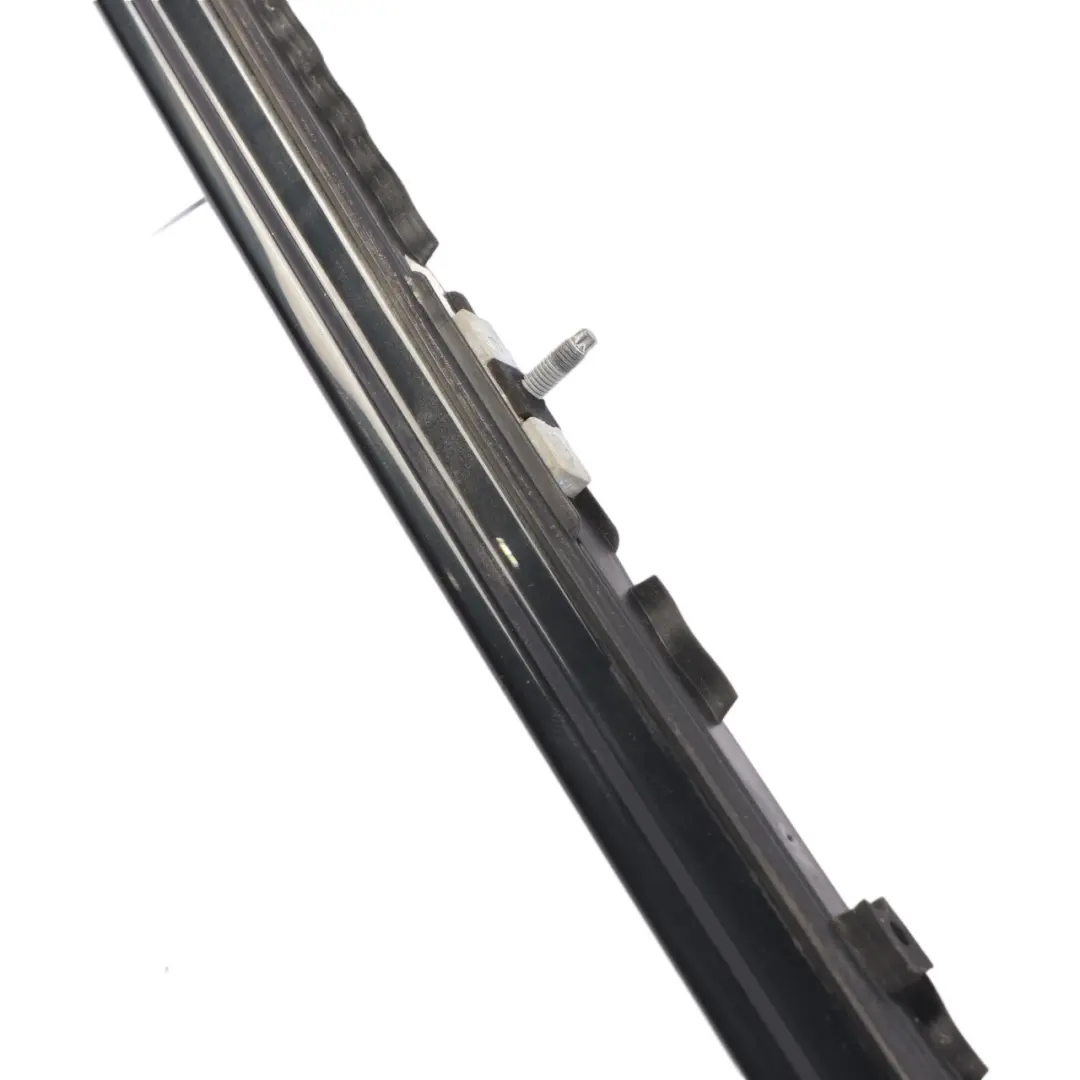 Barrières de toit gauche et droite Garniture brillance pour BMW F11 Touring à propos du numéro de pièce 8049127 BMW F11 Touring Barrières de toit gauche et droite Garniture brillance - SKU 8049127 - Numéro de pièce 8049127