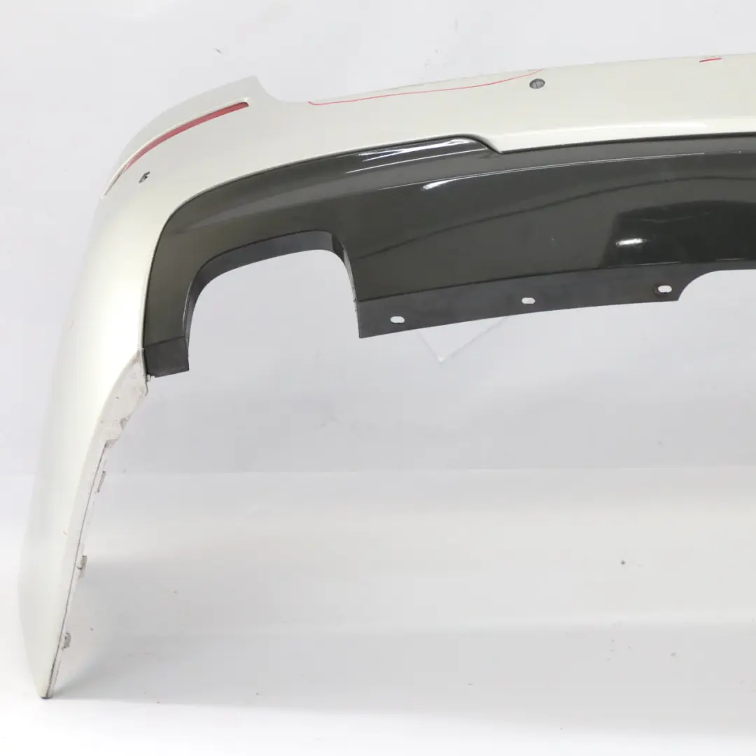 PDC Titansilber Silver Srebrny Metalik - 354 do BMW F11 M Sport o numerze 8049280 BMW F11 M Sport PDC Titansilber Silver Srebrny Metalik - 354 - SKU 8049280-TS1 - Numer Części 8049280