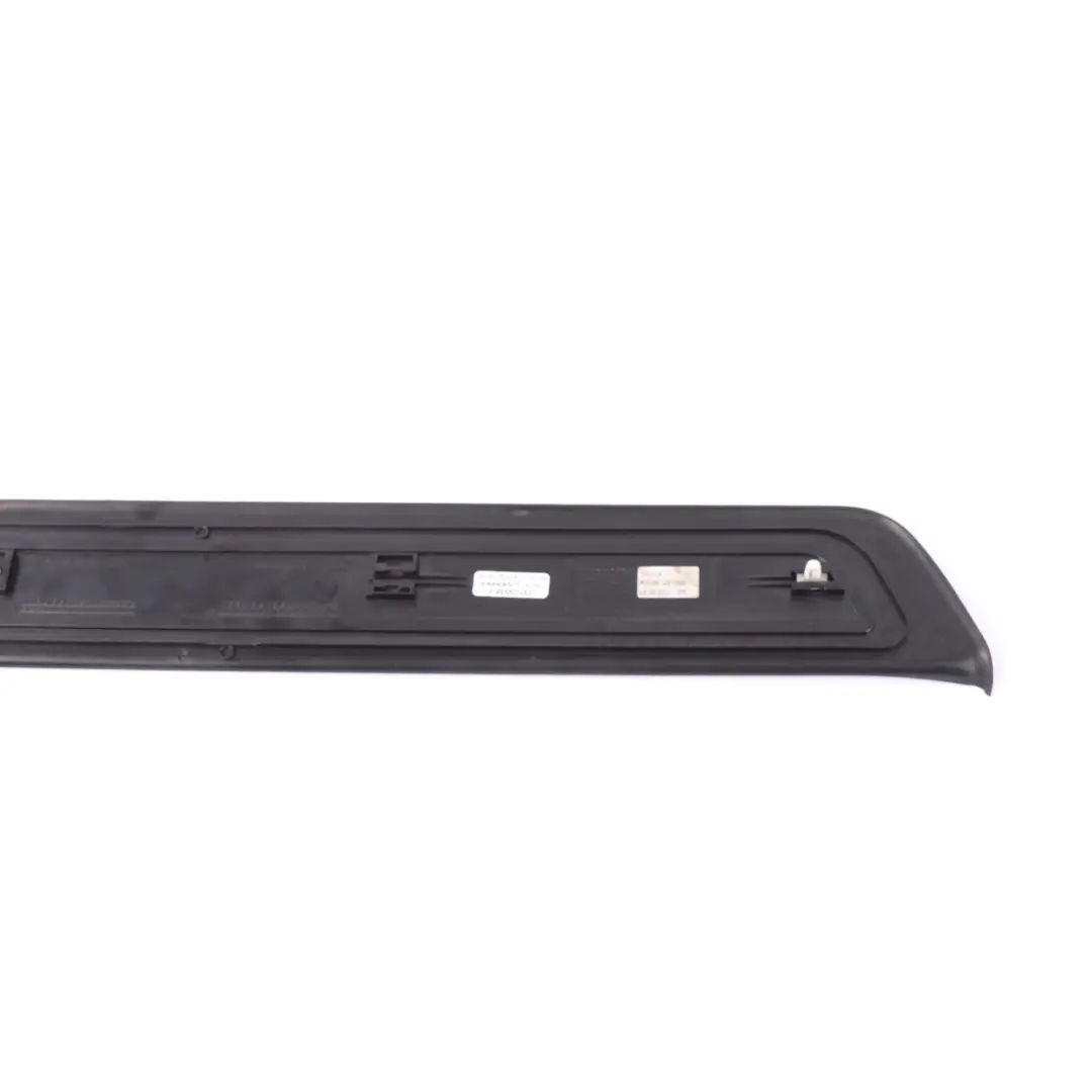 Entrada Tapa Puerta Umbral Tira Delantera Derecha para BMW F10 F11 LCI M Sport con número de pieza 8050054 BMW F10 F11 LCI M Sport Entrada Tapa Puerta Umbral Tira Delantera Derecha - SKU 8050054-1 - Número de pieza 8050054