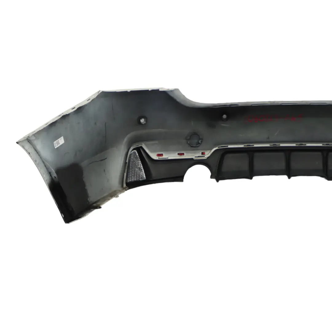 Zderzak Tylny M-Pakiet PDC Alpinweiss Biały - 300 do BMW F32 F33 o numerze 8060889 BMW F32 F33 Zderzak Tylny M-Pakiet PDC Alpinweiss Biały - 300 - SKU 8060889-AW5 - Numer Części 8060889