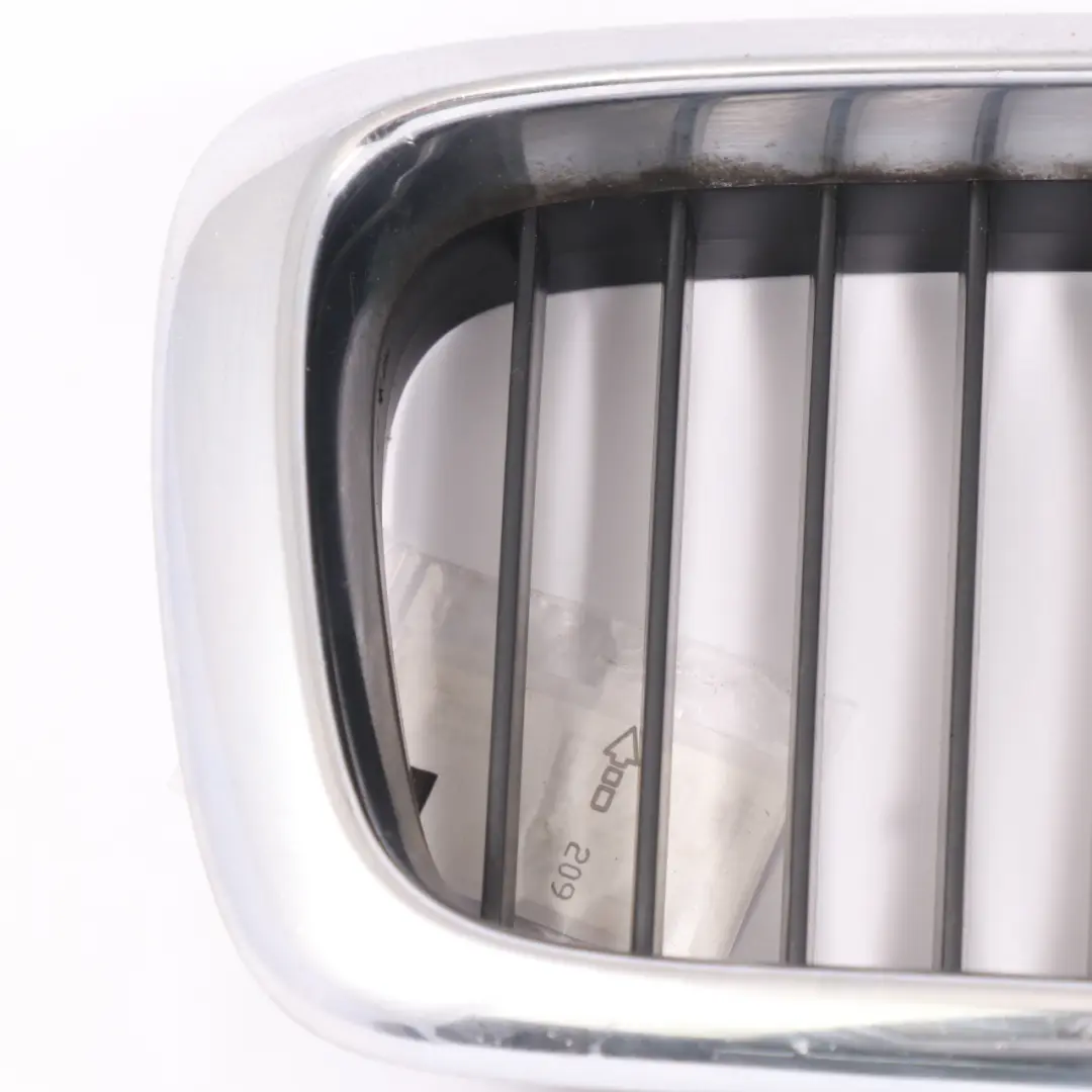 Kühlergrill BMW E38 Kühlergrill vorne rechts Trim Niere Chrom für mit Teilenummer 8125812 Kühlergrill BMW E38 Kühlergrill vorne rechts Trim Niere Chrom - SKU 8125812 - Teilenummer 8125812
