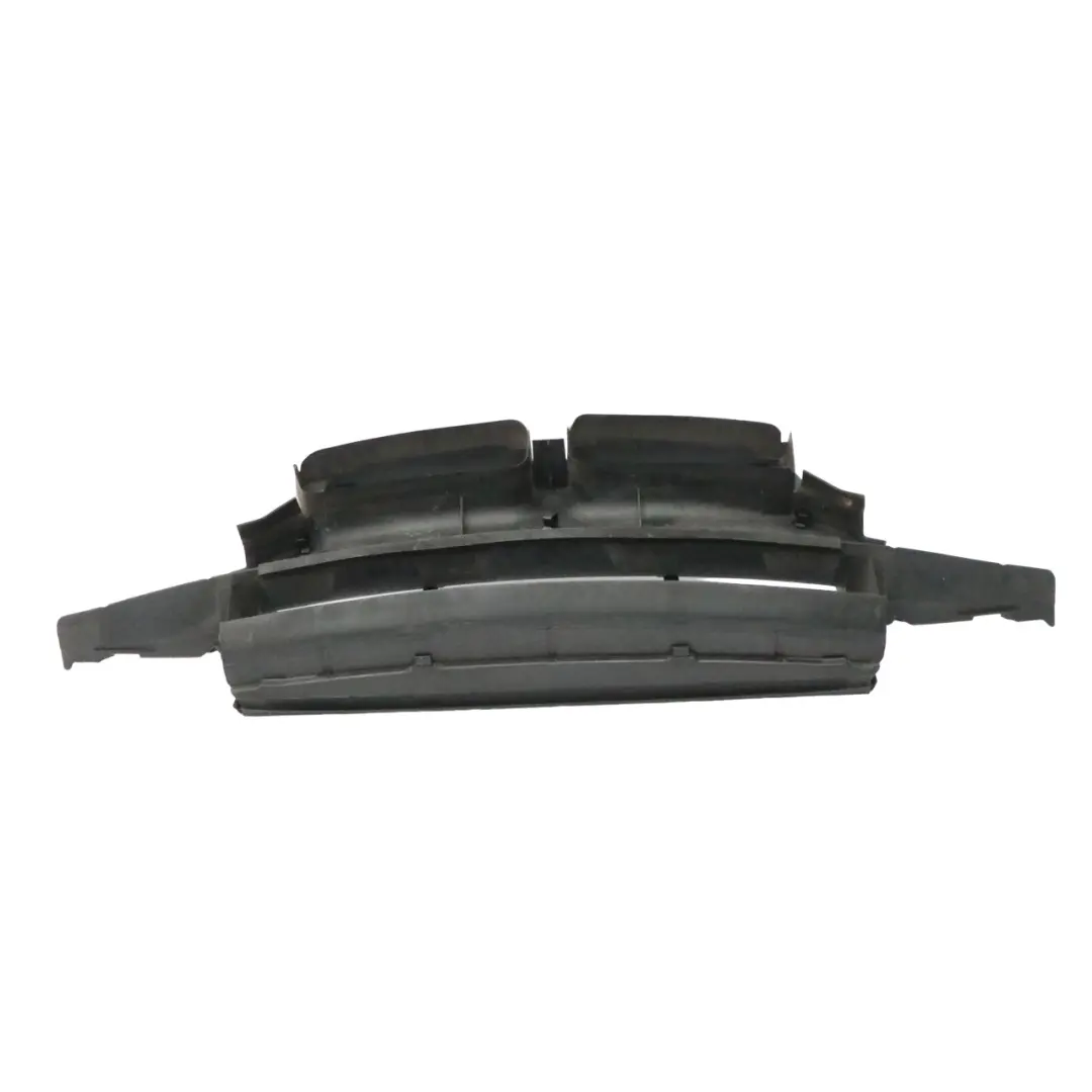 Radiador Soporte Cubierta Panel Delantero para BMW E38 con número de pieza 8125966 BMW E38 Radiador Soporte Cubierta Panel Delantero - SKU 8125966 - Número de pieza 8125966