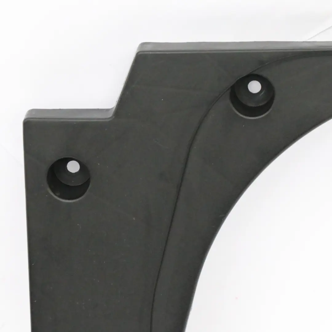 BMW E38 Osłona Mocowanie Podłogi Bagażnika Tylne - SKU 8165265 - Numer Części 8165265