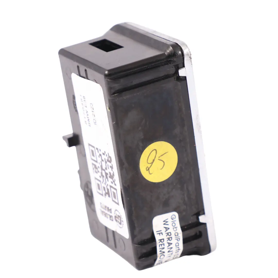 Aschenbecher Mittelkonsole Armaturenbrett Lagerung Aschenbecher für BMW E38 mit Teilenummer 8170481 BMW E38 Aschenbecher Mittelkonsole Armaturenbrett Lagerung Aschenbecher - SKU 8170481 - Teilenummer 8170481